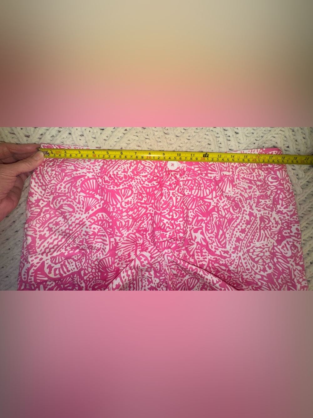 Lilly Pulitzer Buttercup Scalloped Shorts Get Crackin Sea Life Print Size 10 - Picture 4 of 12